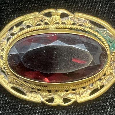 Vintage Gold Tone Purple Crystal Brooch
