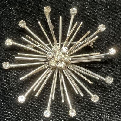 Vtg Silver Tone Crystal Flower Starburst Brooch
