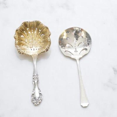 2 AMERICAN STERLING SILVER BON BON SPOONS