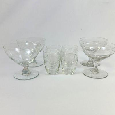 Assorted Vintage Glassware - 4 Champagne/Sherbet Glaases & 4 Laurel Cordial Shot Glasses