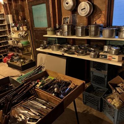 Estate sale photo
