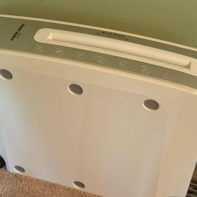 Paper shredder