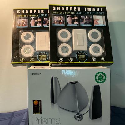 NIB Edifier Modern Bluetooth Desktop Speaker And Sharper Image Wireless Remote Lights 