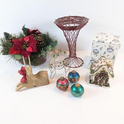 Lot #131 - Assorted Holiday Decorations Lot