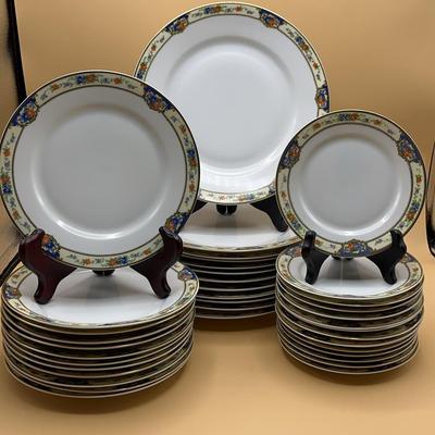 TK Thun Bohemia Savoy Plates 
