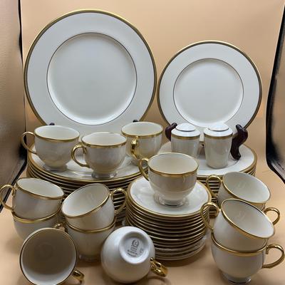 Lenox Tuxedo Presidential Collection 