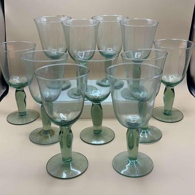 11 La Mediterranea Green Water Goblets 