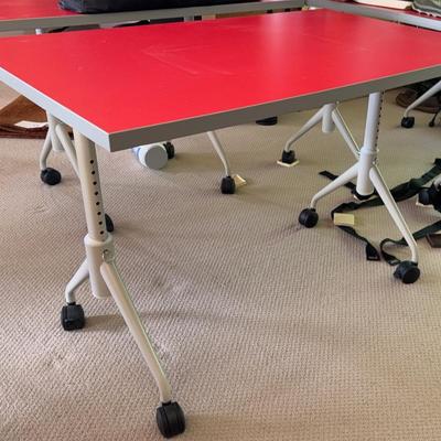 Kruger International All Terrain Adjustable Table #3
