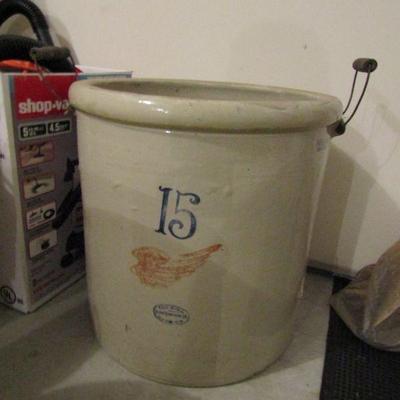 Red Wing 15 gallon crock