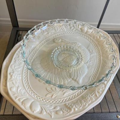 Serving platters 