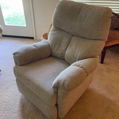 Recliner 