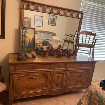 Long dresser with mirror 