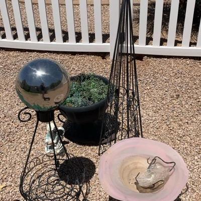 Garden Decor