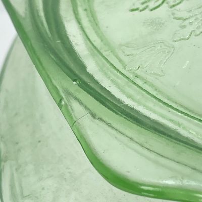 LOT 296: Lidded Uranium Glass Jars