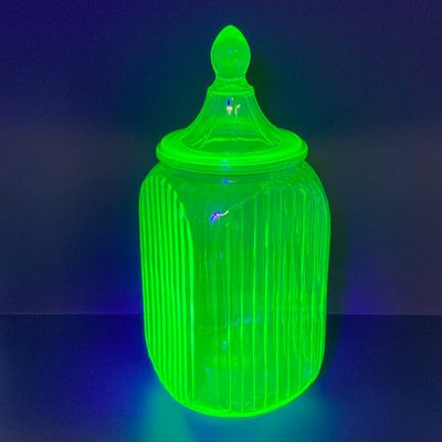 LOT 296: Lidded Uranium Glass Jars