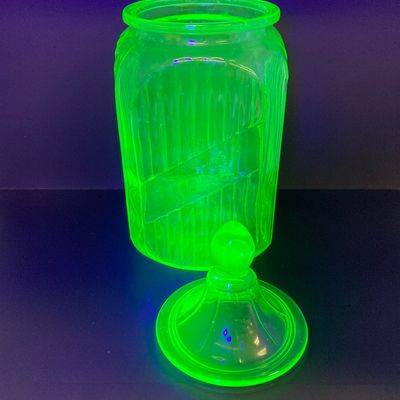 LOT 296: Lidded Uranium Glass Jars