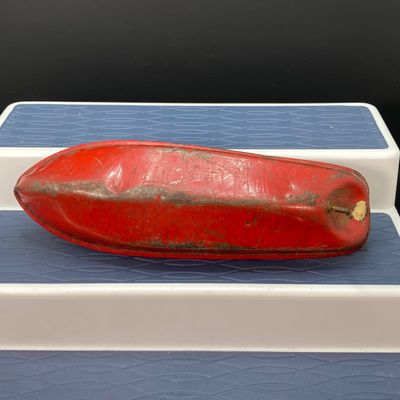 LOT 320: Vintage Tin Litho / Metal Wind-up Boats (Japan / USA)