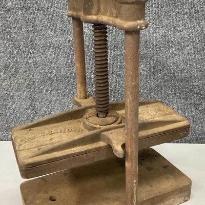 Estate sale photo