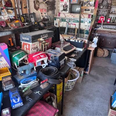 Estate sale photo