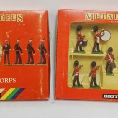 1104	BRITAINS US MARINE CORPS METAL MODEL IN BOX & SCOTTS GUARDS, APPROXIMATELY 11 IN X 8 IN X 2 IN HIGH EACH BOX
