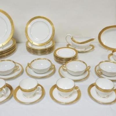 1106	WEDGWOOD BONE CHINA *ASCOT* DINNERWARE, 63 PIECES INCLUDIG 9-10 3/4 IN PLATES, 9-8 1/4 IN PLATES, 9-6 1/4 IN PLATES, TEACUPS,...