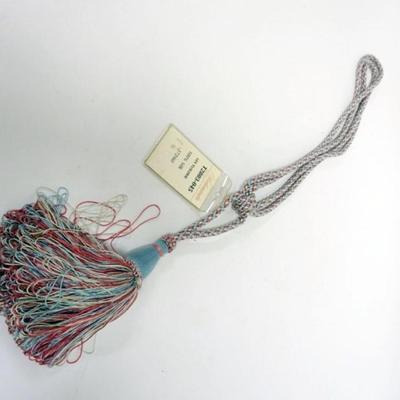 1234	SCALAMANDRE SILK AND WOOL TIE BACK, APPROXIMATELY 27 IN
