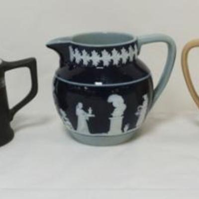 1127	GROUP OF ASSORTED PITCHERS INCLUDING COPELAND SPODE, ROYAL BAYREUTH, ROYAL WORCESTER, LARGEST APPROXIMATELY 5 IN X 4 IN X 8 IN
