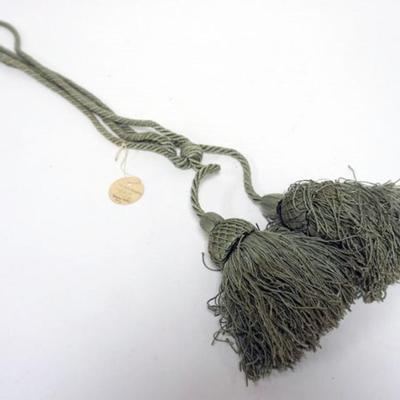 1239	SCALAMANDRE 100 PERCENT SILK AND WOOL TIE BACK, APPROXIMATELY 25 IN
