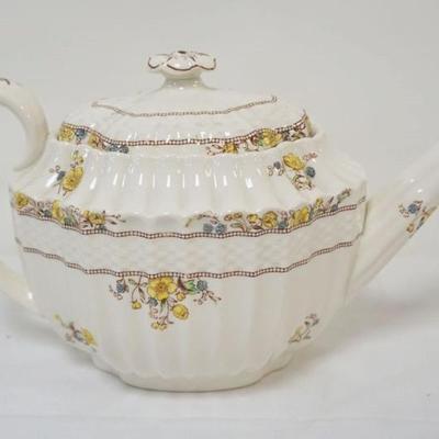 1146	COPELAND SPODE *BUTTERCUP* TEAPOT, APPROXIMATELY 6 IN HIGH

