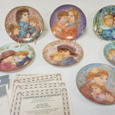 1147	GROUP OF 7 KNOWLES EDNA HIBEL PLATES *MOTHER'S DAY* APPROXIMATELY 8 1/2 IN
