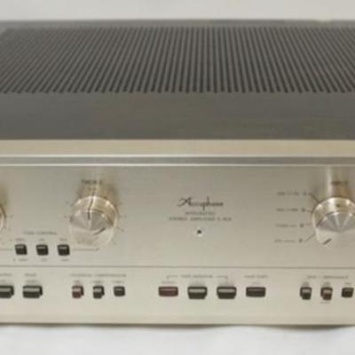 1269	ACCUPHASE AMPLIFIER E 203, 220 VOLT EURO PLUG
