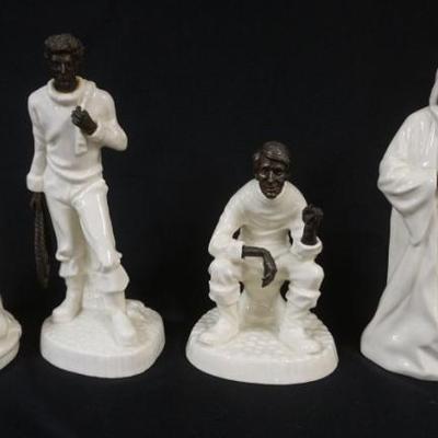 1117	GOUP OF 4 MINTON FIGURES, TALLEST APPROXIMATELY 10 IN
