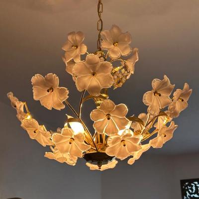 Single chandelier