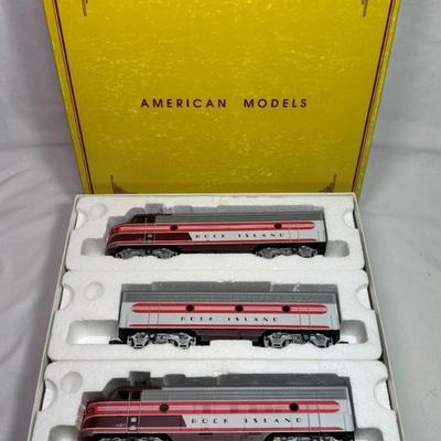 American Models S Gauge boxed 3pc Rock Island Deisel Locomotive Set, appears unused