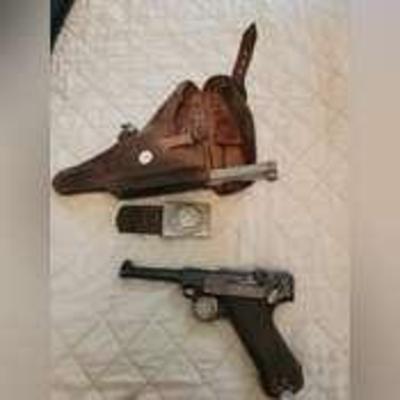 WW1 Luger, Holster and Belt Buckle
