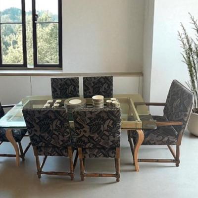 DINING TABLE & CHAIRS
Available for presale.  Please refer to "Presale" information.  TEXT 760-668-0554 to buy