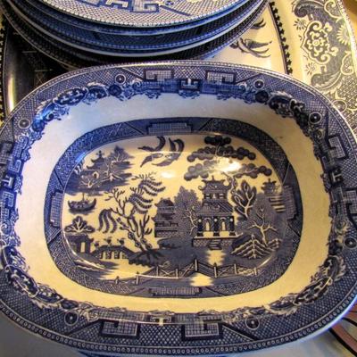 Blue Willow serving ware