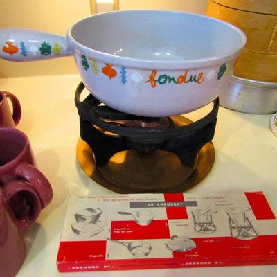 Le Creuset fondue pot & forks