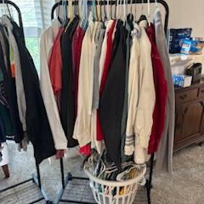 4 racks of clothing