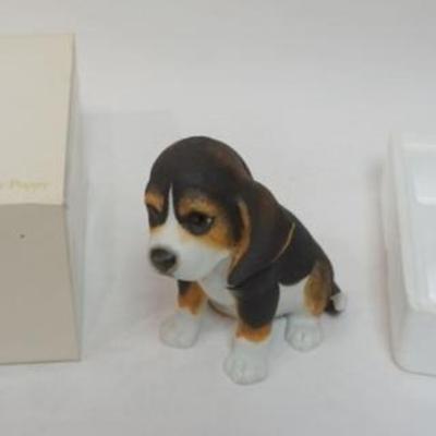 1189	LENOX PUPPY COLLECTION, BEAGLE PUPPY, APPROXIMATELY 7 IN HIGH
