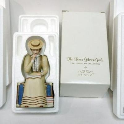 1163	LENOX GIBSON GIRL DOLLS *RETURNING TO COLLEGE* & *STROLLING THROUGH THE FAIR* TALLEST APPROXIMATELY 8 1/4 IN HIGH
