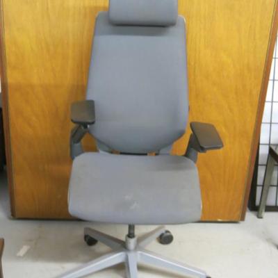 Steelcase Gesture Office Chair with Headrest