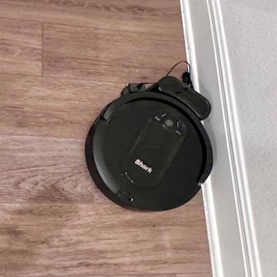 Shark Robo Vacuum