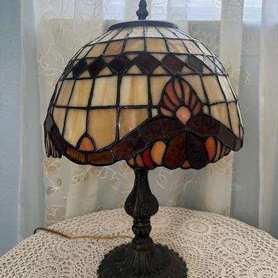 Lot 302: Tiffany Style Stained Glass Table Lamp