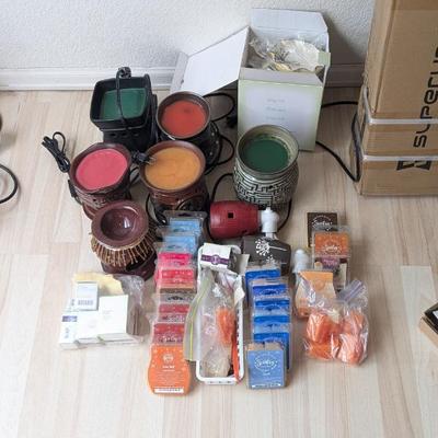 Lot #77 - Scentsy Home Fragrance Lot - Various Wax Melts and Scentsy Warmers