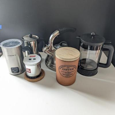 Lot #42 - Premium Coffee Brewing Set With Vintage Henry Watson Original Suffolk Collection Airtight Terracotta Coffee Canister