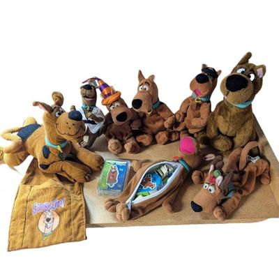 Lot #276 - Scooby-Doo Plush Toys Collection with Accessories