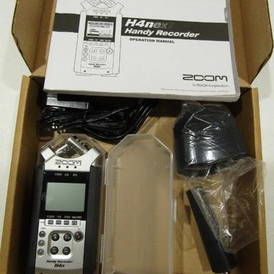 Zoom H4N handy  multi-track recorder