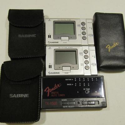 Guitar tuners