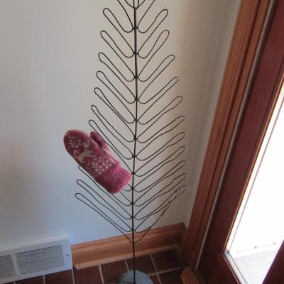 Mitten tree for drying mittens
